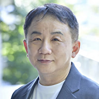 西尾基成