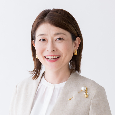 鈴木真輝子