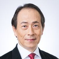 有吉啓介