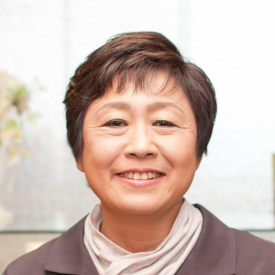 眞名子庸子