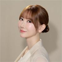 村越綾乃